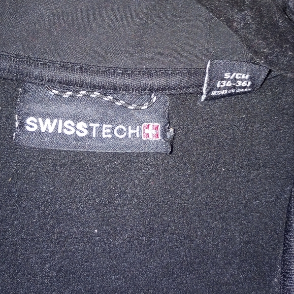 Swiss Tech men's black zip jacket with pockets size small - Picture 3 of 3